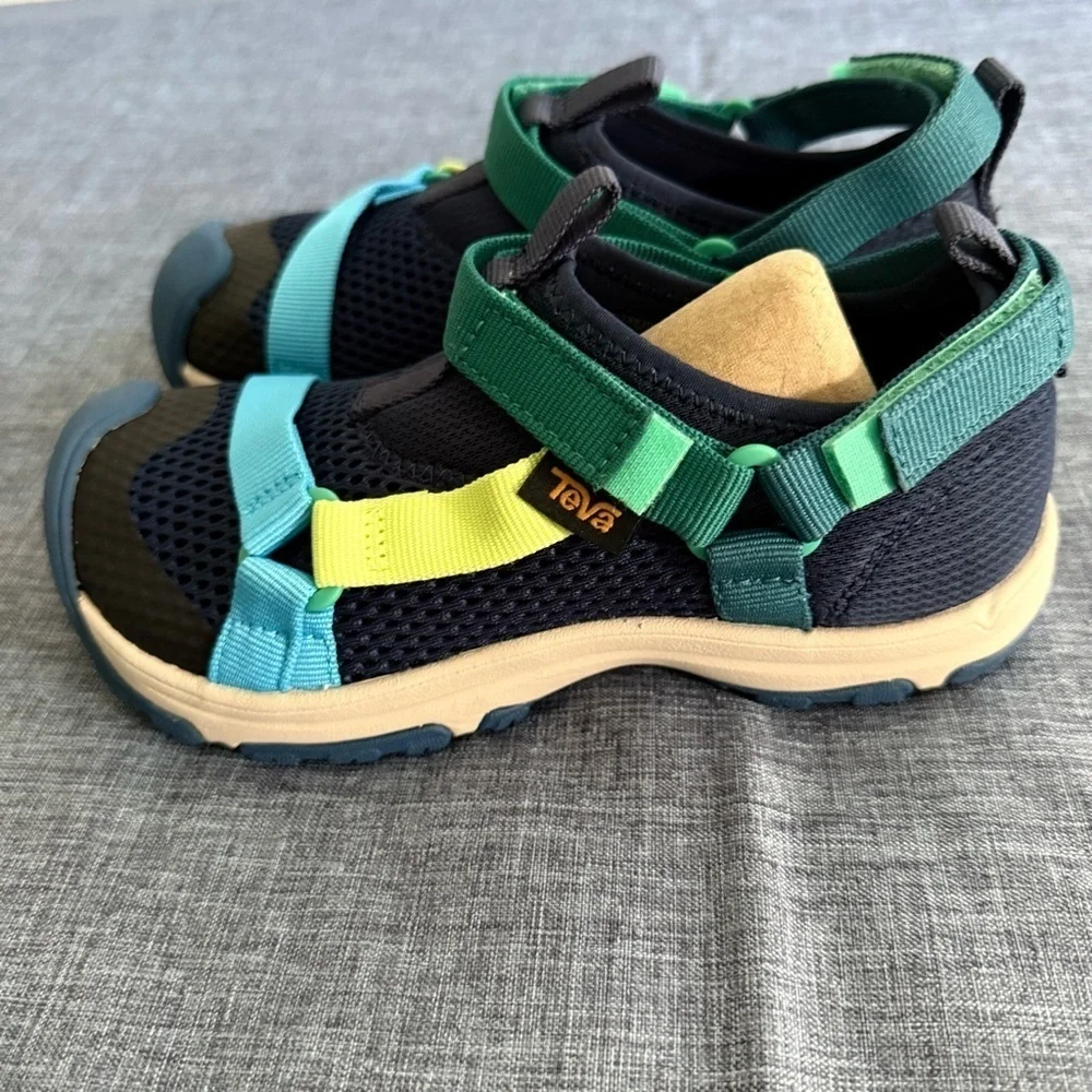 Teva Unisex-Child K Outflow Universal Sandal  Size 1